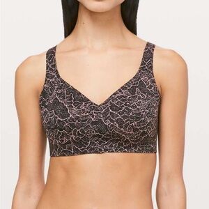 Lululemon Like Nothing Bra
Lacescape Spanish Rose Black NWT Sz 34D